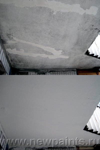 Потолок на открытом (незастеклённом) балконе, до и после покраски. 
Покраска после пожара без предварительной обработки (грунтования), в один слой, белой фасадной краской.
